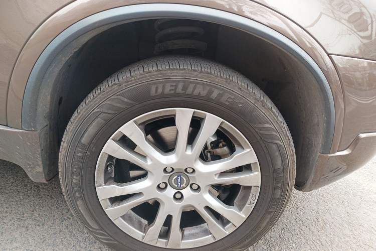 Used Volvo XC Classic 2014 T5 Luxury Edition
