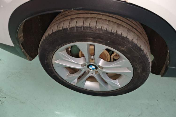 Used BMW X4 2014 xDrive28i Leading Model