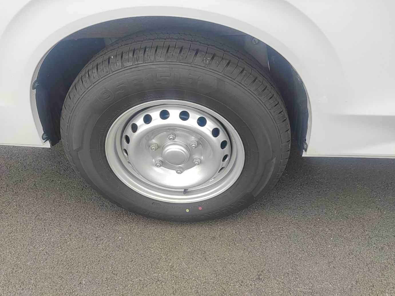 Dongfeng Furetong 2026 V8E Passenger Edition, Comfort Type, Fudi, 50.48 kWh — снимка 11