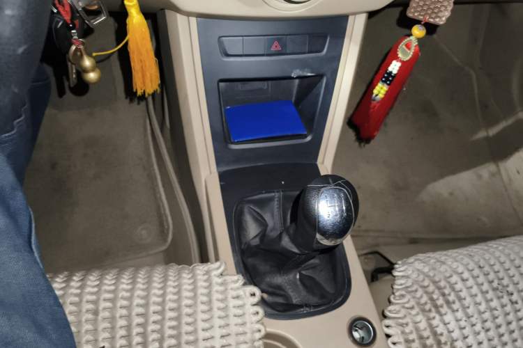 Used Roewe 350 2014 1.5L Manual Xunchi Edition
