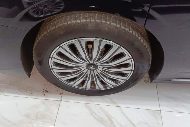 Used VOYAH Dream 2024 EV Long-Range Flagship Edition
