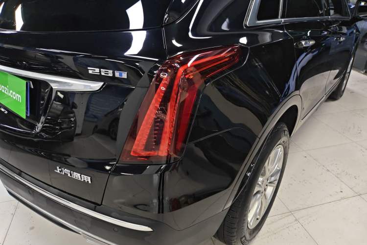 Used Cadillac XT5 2022 2.0T Two-Wheel Drive Luxury Version Right Rear Taillight