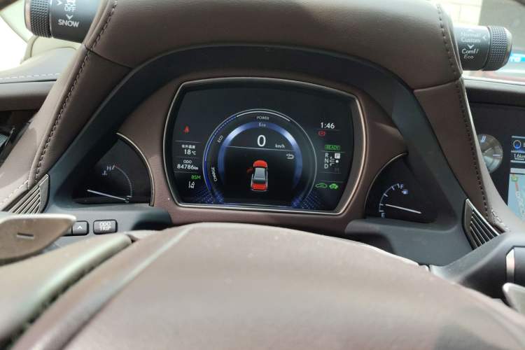 Used Lexus LS 2018 500h Excellence Edition China VI standard