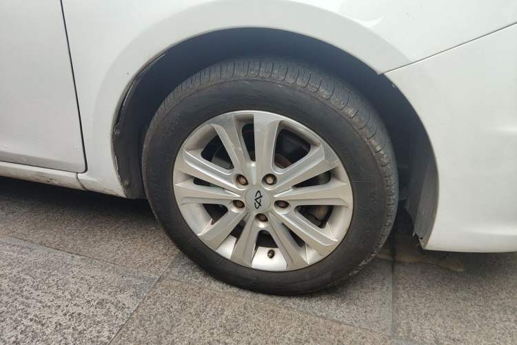 Used Chery E3 2013 1.5L Manual ZhiShang Model