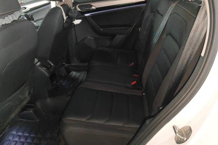 Used Volkswagen Tayron 2022 280TSI Two-Wheel Drive Luxury Smart Connectivity Version
