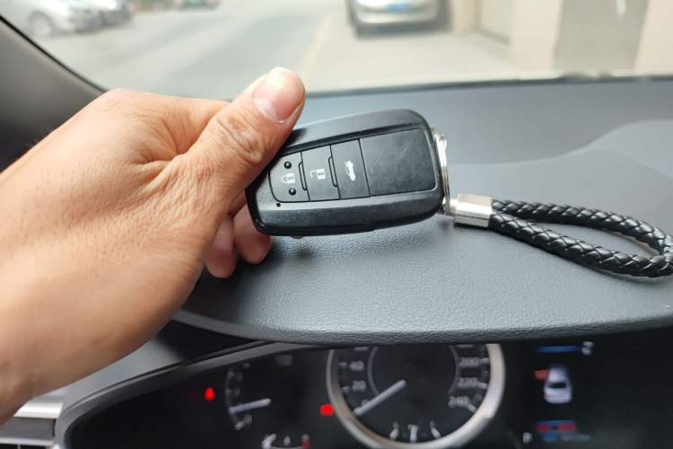 Used Toyota Levin 2019 185T CVT Luxury Edition China VI Standard