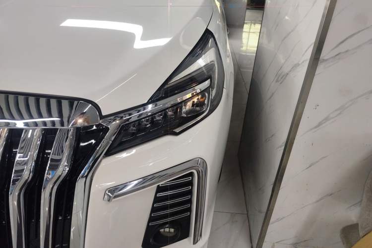 Used Buick GL8 2022 Land Cruiser Executive Class 652T Comfort Model