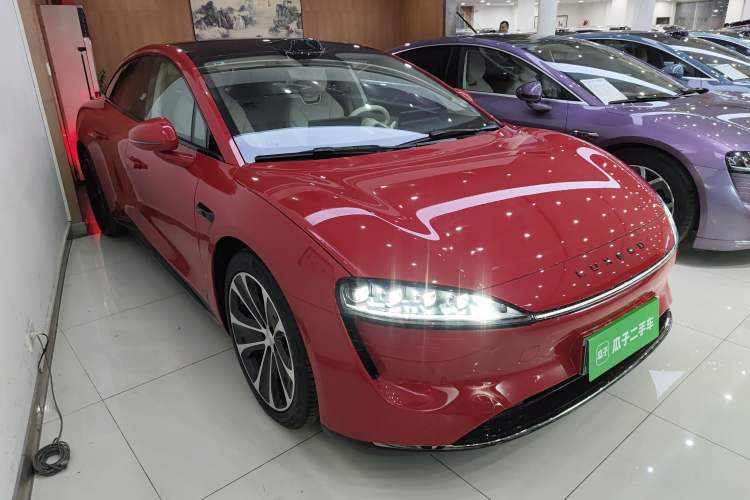 Used Hima Luxeed S7 2025 785 km Ultra