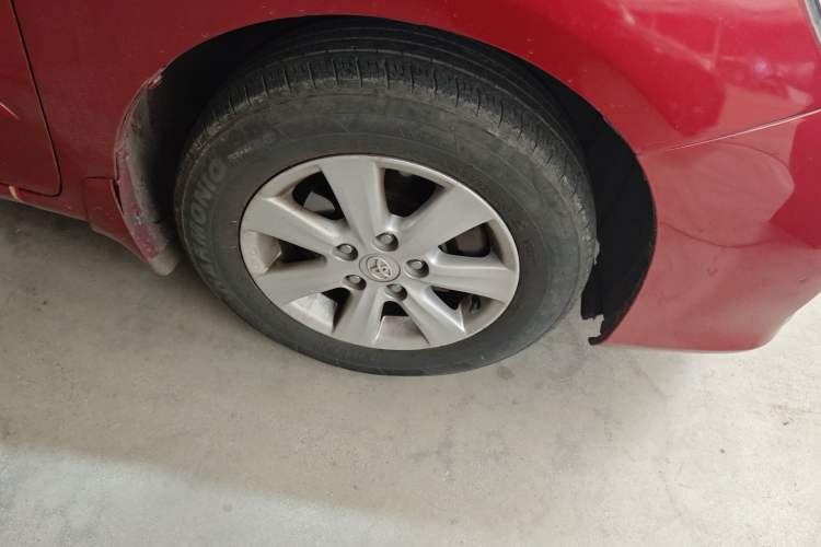 Used Toyota Corolla 2011 Edition Commemorative 1.6L Automatic GL Right Front Wheel Hub