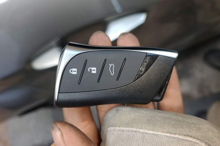 Used Lexus ES 2024 200 Premium Edition