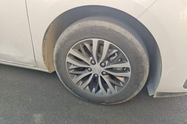 Used Buick GL8 2023 ES Lu Zun Comfort Model