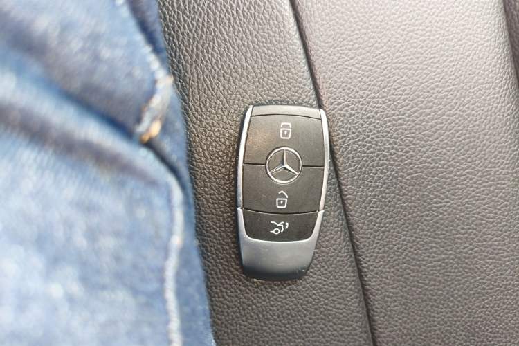 Used Mercedes-Benz GLB 2020 GLB 200 Stylish Edition Interior 1