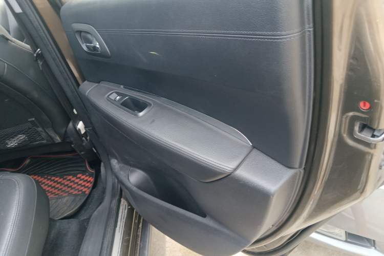 Used Peugeot 3008 2013 1.6THP Automatic Prestige Edition
