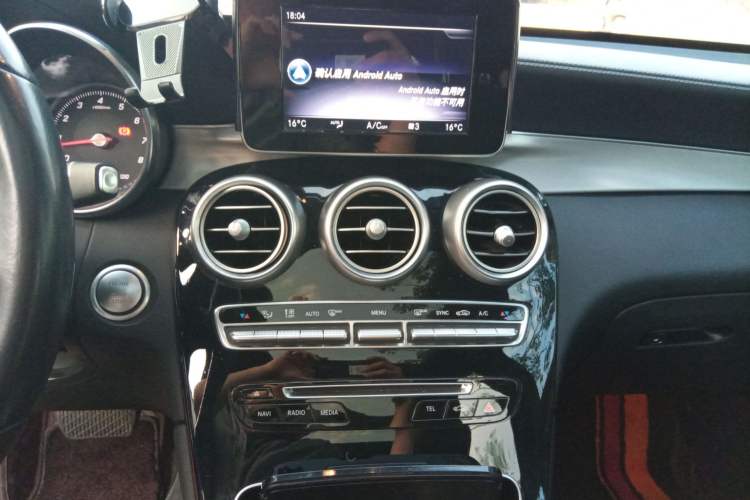 Used Mercedes-Benz GLC 2018 GLC 200 4MATIC Audio And AC Panel