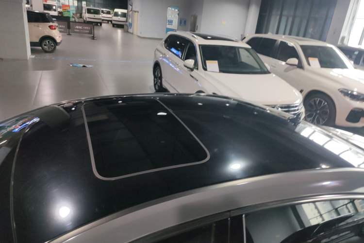 Used CHANGAN Ruicheng CC 2022 Blue Whale Edition 1.5T DCT Luxury Model Roof