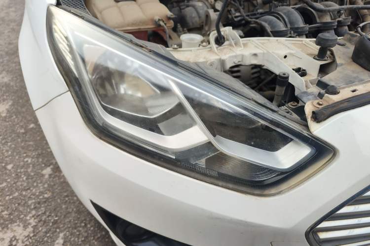 Used Ford Escort 2015 1.5L Manual Comfort Model