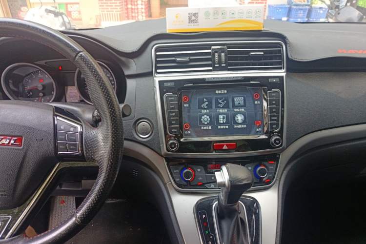 Used Haval H6 2015 Sport Edition 1.5T Automatic Two-Wheel Drive Luxury Model