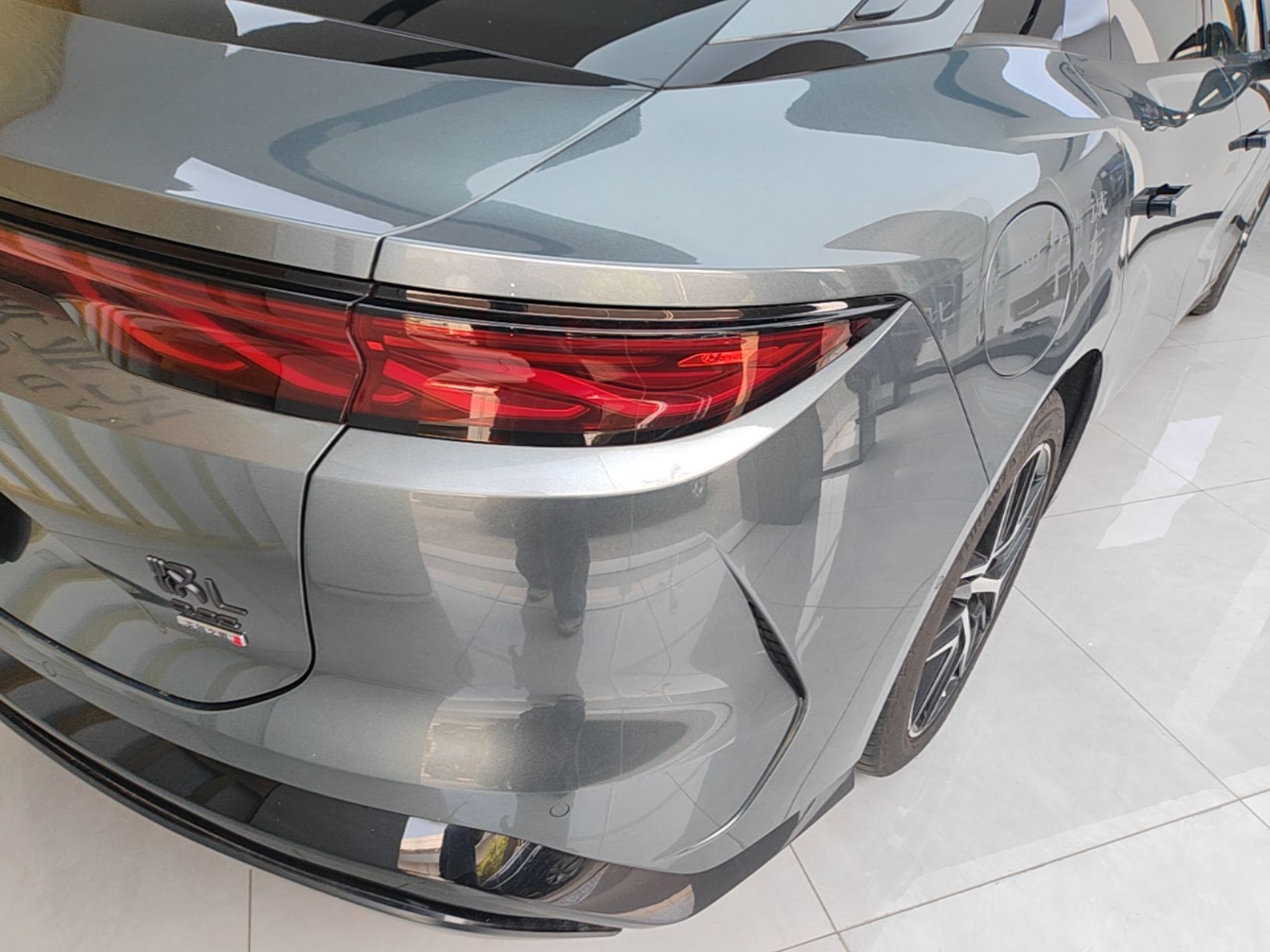 BYD Han L 2025 DM-p Four-Wheel-Drive LiDAR Flagship Model — снимка 9