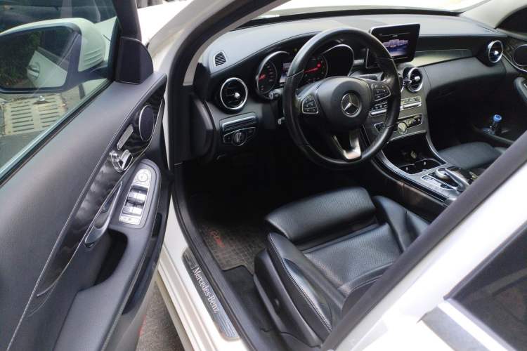 Used Mercedes-Benz C-Class 2017 Facelift C 200 L Sport Edition
