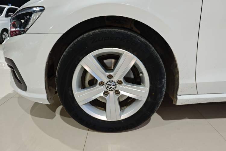 Used Volkswagen Lamando 2019 230TSI DSG Fashion Edition China VI