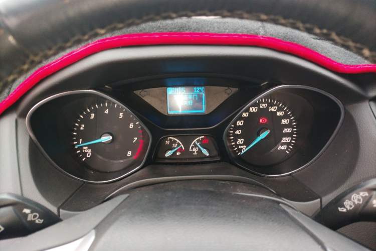 Used Ford Focus 2012 Hatchback 1.6L Automatic Fashion Edition
