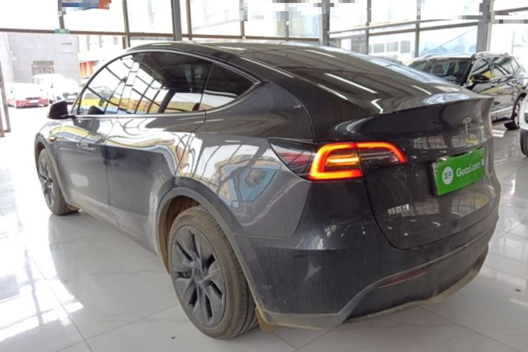 Used Tesla Model Y 2024 Rear-Wheel-Drive Version
