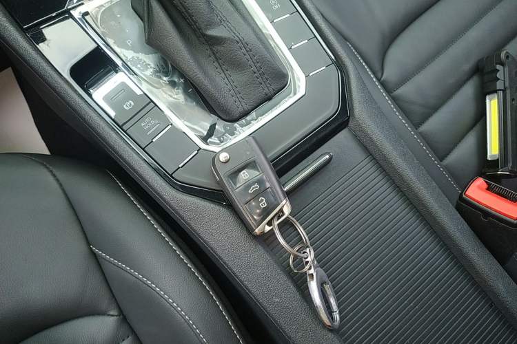 Used Volkswagen Lamando 2018 280TSI DSG Comfort Edition Vehicle Key