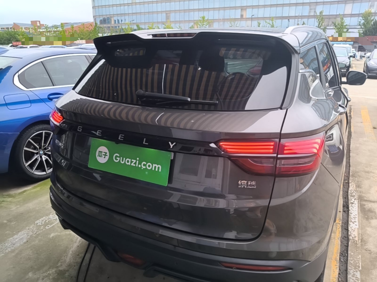 Geely Auto Coolray 2023 1.5T DCT Platinum Edition — снимка 5