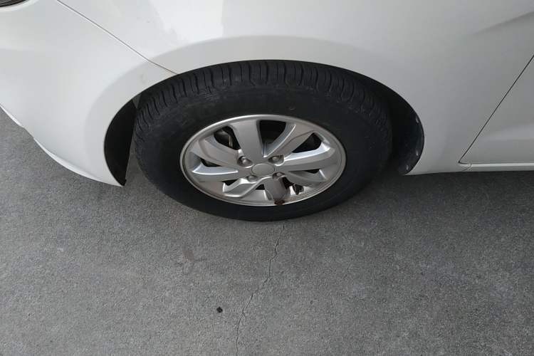 Used Kia K2 2015 Sedan 1.4L Automatic GLS
