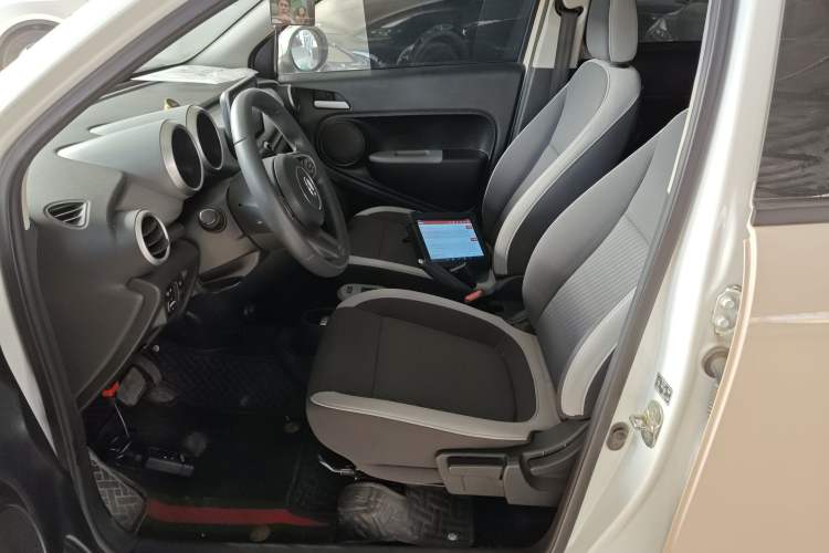 Used ORA Black Cat 2022 301km Base Version Ternary Lithium
