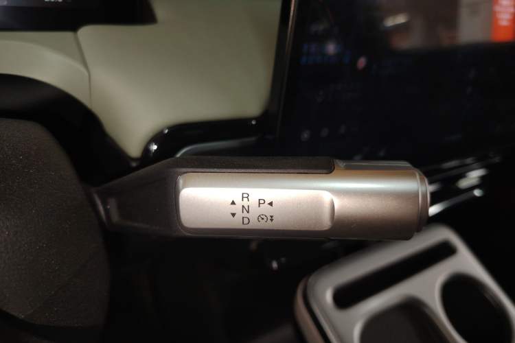 Used AION Y 2022 Plus 80 Enjoy Edition
