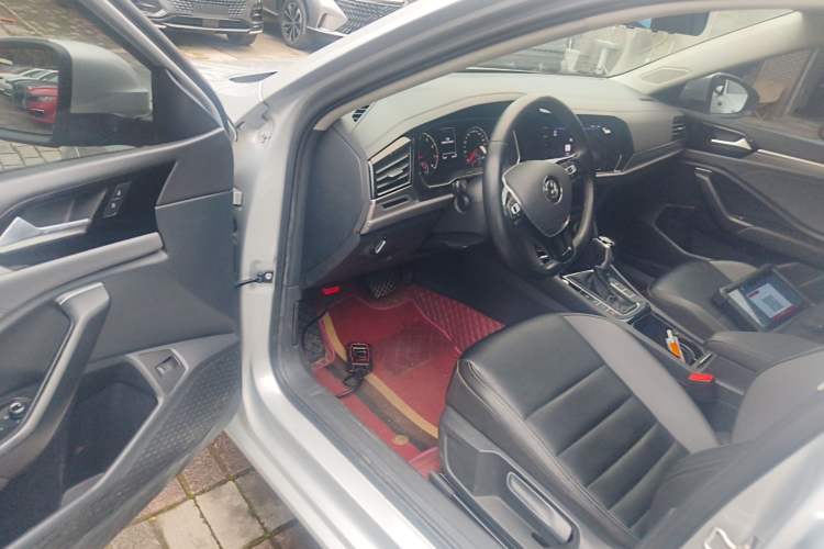 Used Volkswagen Sagitar 2020 280TSI DSG Comfort Version China VI Standard Driver Seat