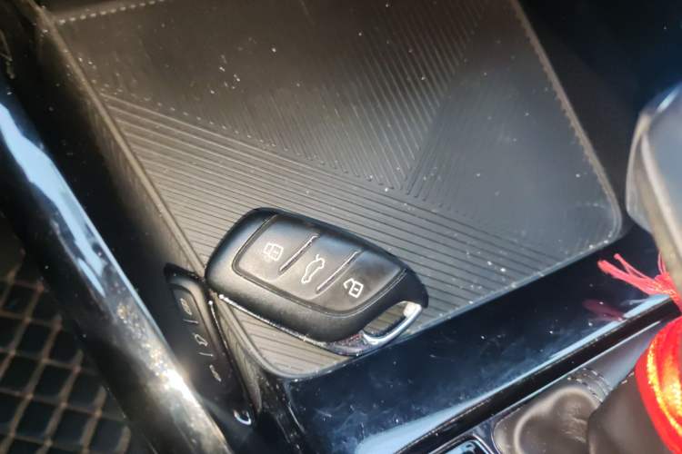 Used Roewe i5 2021 1.5L CVT Diamond Edition