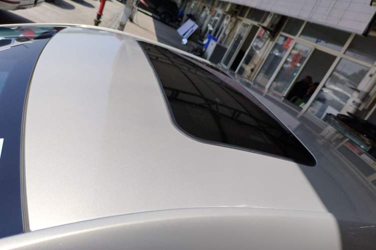 Used Roewe i5 2019 1.5L Automatic 4G Connected Langhao Edition Roof