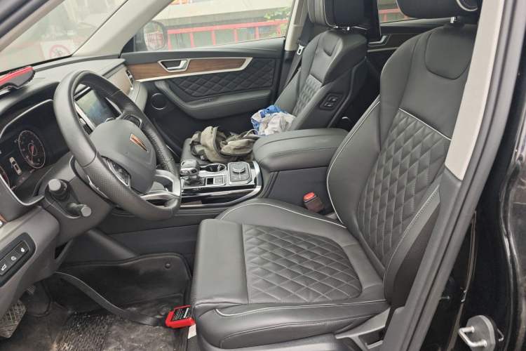 Used Hongqi HS7 2022 3.0T Automatic All-Wheel Drive Smart Connect Flagship Edition 7 Seats Left Front Seat