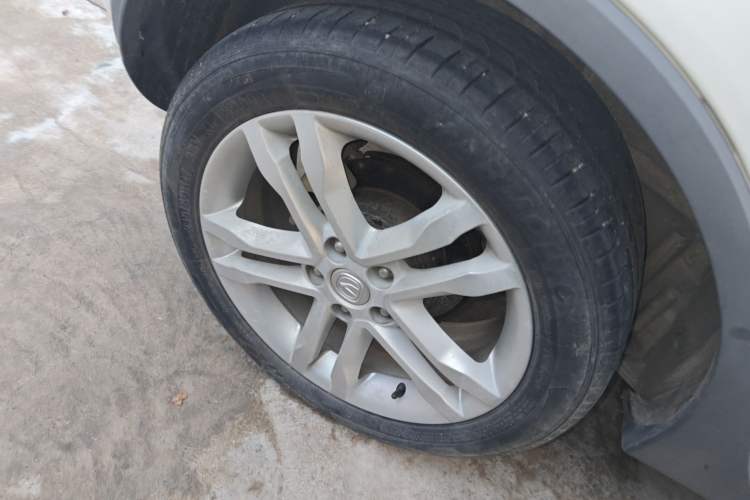 Used Changan CS35 2016 1.6L Automatic Luxury Model China V Standard
