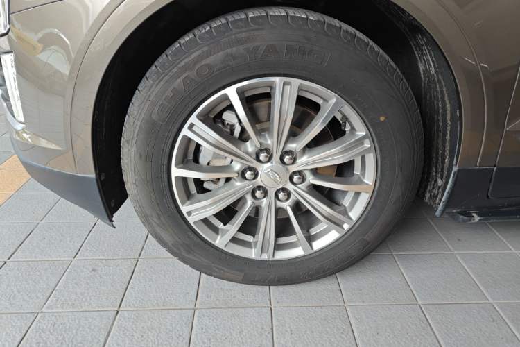 Used Cadillac XT5 2016 28T Four-Wheel Drive Luxury Model