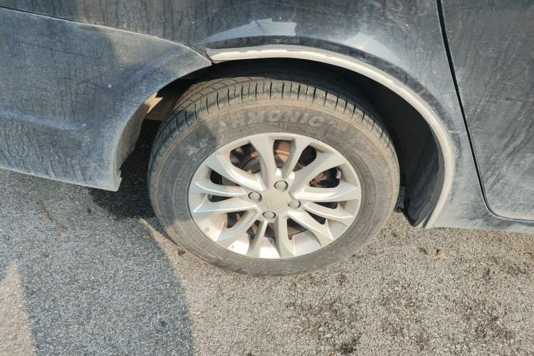 Used Geely Auto Ocean 2015 1.5L Manual Entry-Level Model
