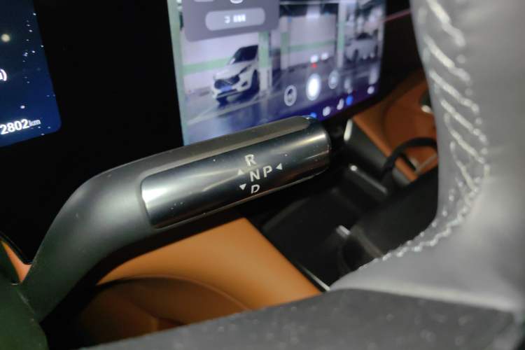 Used Hima AITO M8 2025 Extended-Range Max+ Version 53.4 kWh 6-Seater Edition