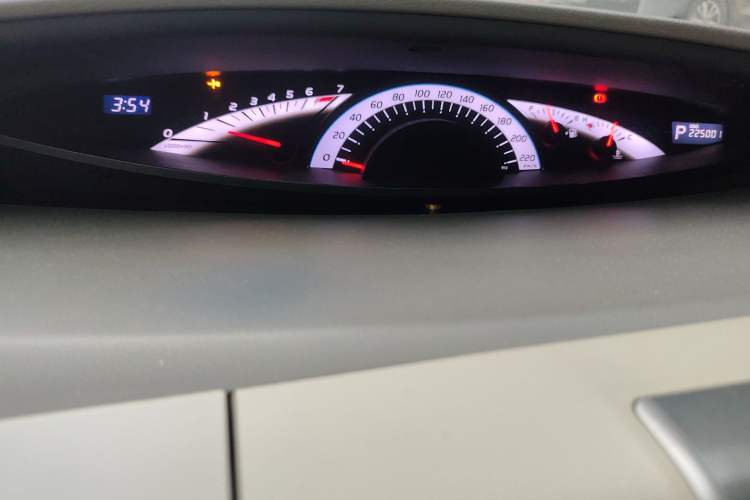 Used Toyota Previa 2006 2.4L 7-Seater Standard Edition
