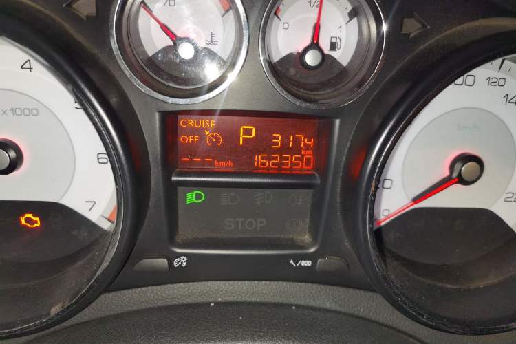 Used Peugeot 408 2013 2.0L Automatic Comfort Edition
