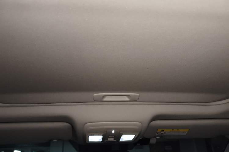 Used Mazda CX-8 2019 2.5L Two-Wheel Drive Prestige Version