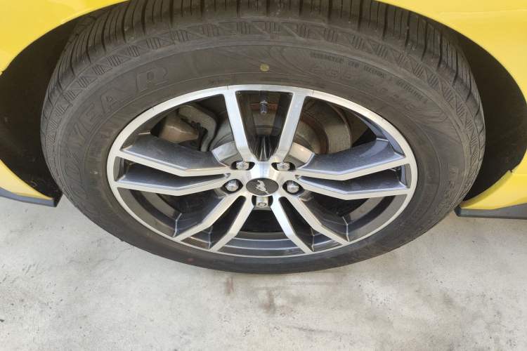 Used Ford Mustang 2017 2.3T P-Version U.S. Specification
