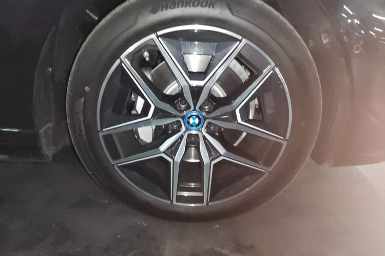 Used BMW i5 2025 eDrive 35L M Sport Package
