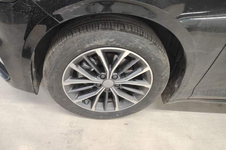 Used Geely Auto Preface 2025 Dongfang Yao 1.5TD Fuyao Edition
