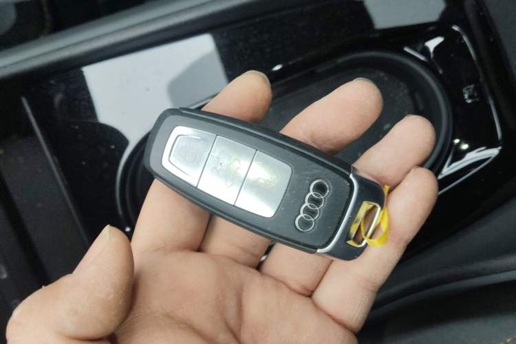 Used Audi Q4 e-tron 2024 40 e-tron Adventure Edition Vehicle Key