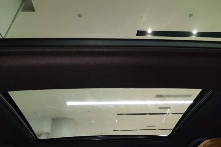 Used Mercedes-Benz E-Class 2024 Facelift E 300 L Luxury Edition