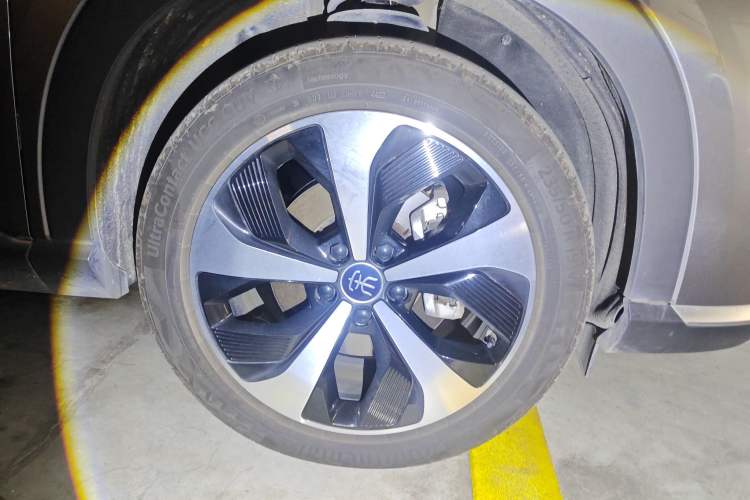 Used BYD Song PLUS New Energy 2021 DM-i 100KM Four-Wheel Drive Flagship PLUS 5G Edition
