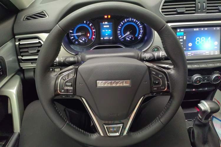 Used Haval H2 2017 Blue Label 1.5T Automatic Two-Wheel Drive Luxury Model
