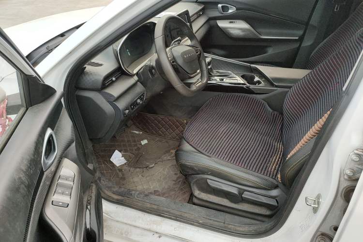 Used Baojun Valli 2021 1.5T Yili Pasture CVT Luxury Model